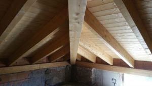 Tetto in legno esterno