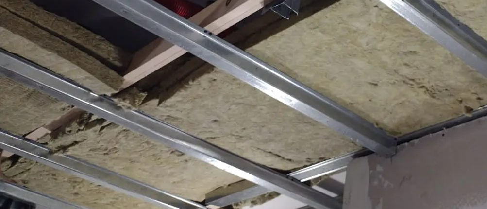 Isolamento acustico del soffitto