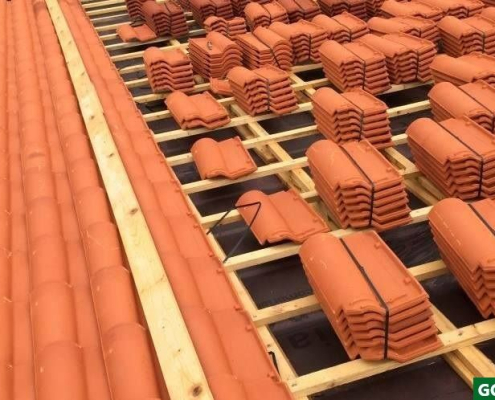 Installazione tetto ventilato su villa a Monza con vista panoramica della Brianza