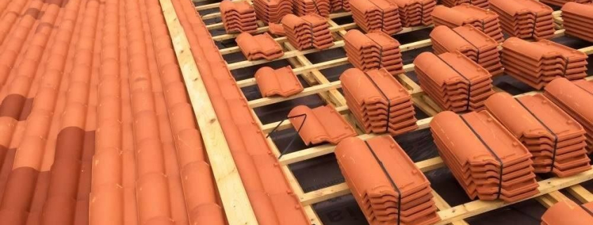 Installazione tetto ventilato su villa a Monza con vista panoramica della Brianza